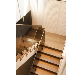 Trepte din parchet stratificat photo4