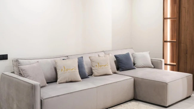 Colțarul Boston de la Nani