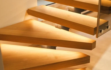 Trepte din parchet cu led