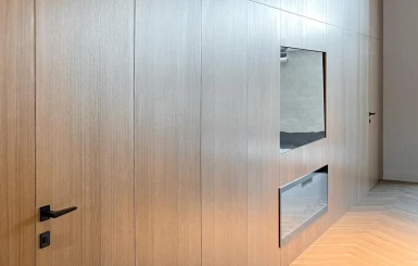 Proiect finalizat - panou decorativ și uși cu toc ascuns Filomuro de la Nani în Chișinău